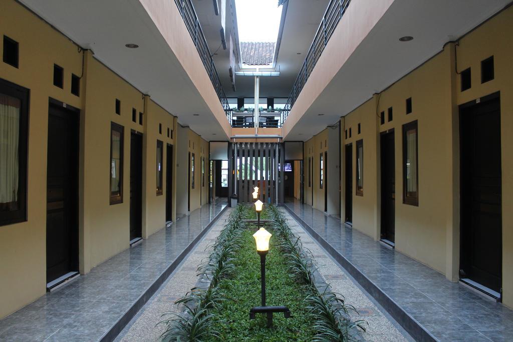 Penginapan Asiera Banyuwangi  Exterior foto